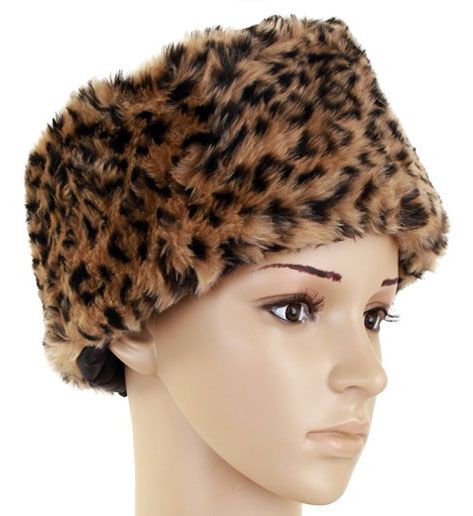 Fur hat panther print