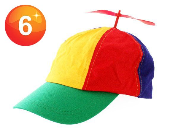 Baseball cap with propeller