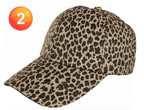 Panther baseball cap with lovers